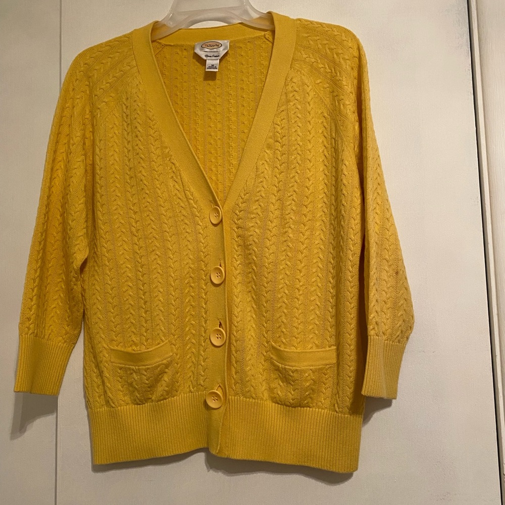 Talbots Mustard Colored Cable Knit Long Sleeve Cardigan Women’s, Size Medium